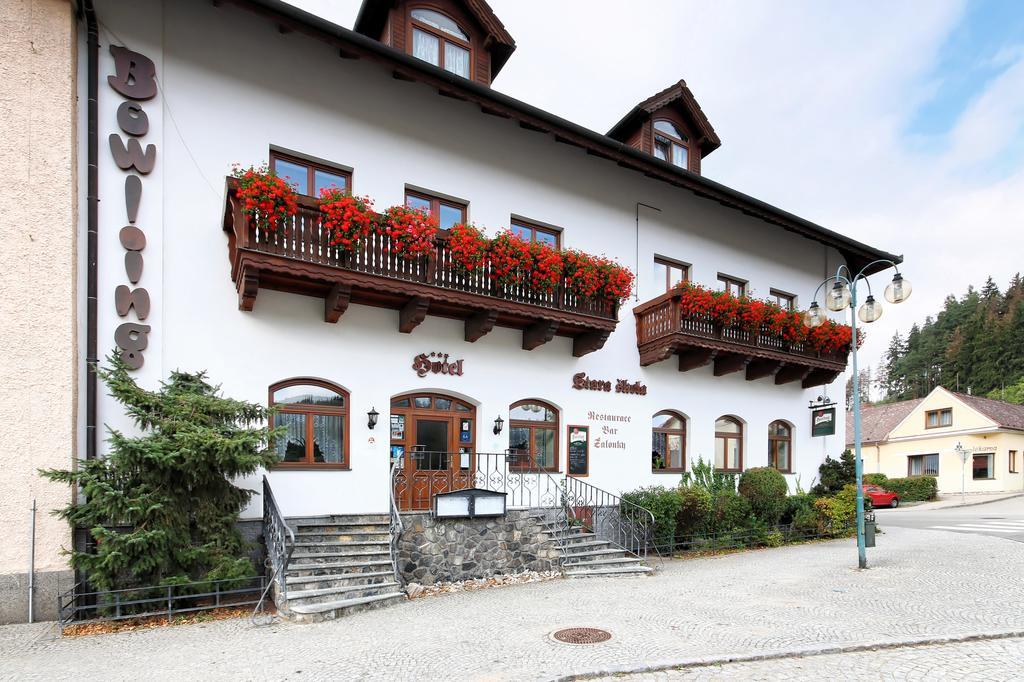Hotel Stara Skola Sloup  Exterior photo